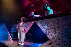 1.-AMYRA-performs-for-Word.-Sound.-Power.-2022-©-Ellen-Qbertplaya